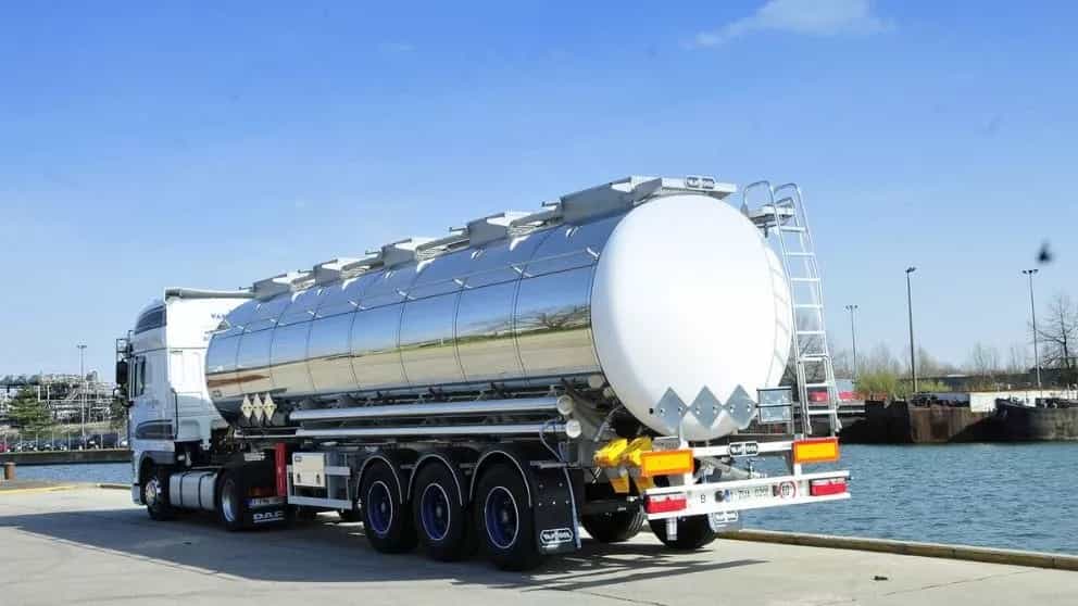 Akaryakıt tankerleri inşaatı